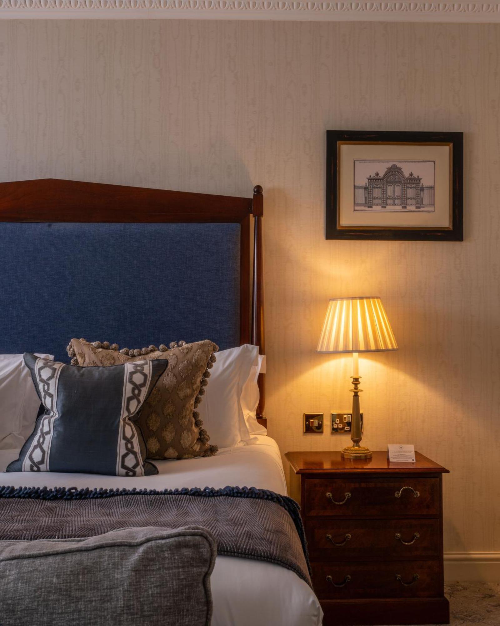 Lucknam Park Hotel 5*